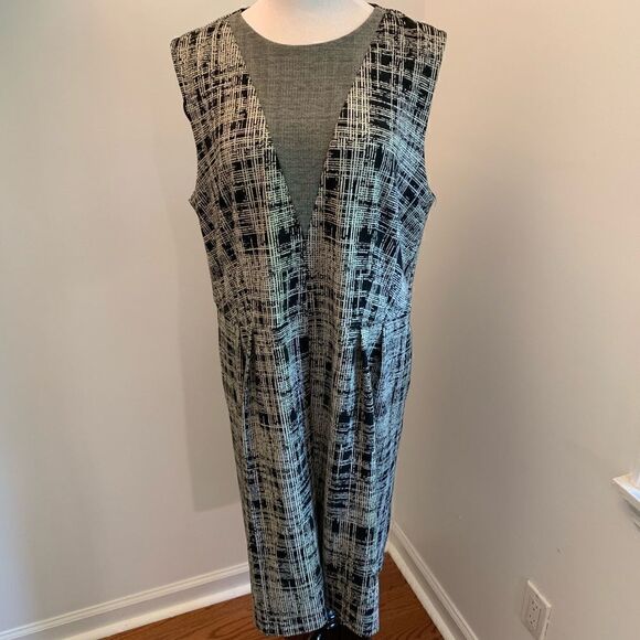 NWT Of Mercer Fit and Flare Sleeveless Dress Sz 18 - Picture 2 of 8